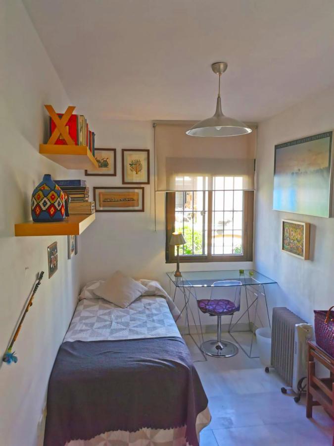 Habitacion Agradable Con Bano Individual Sevilha Exterior foto